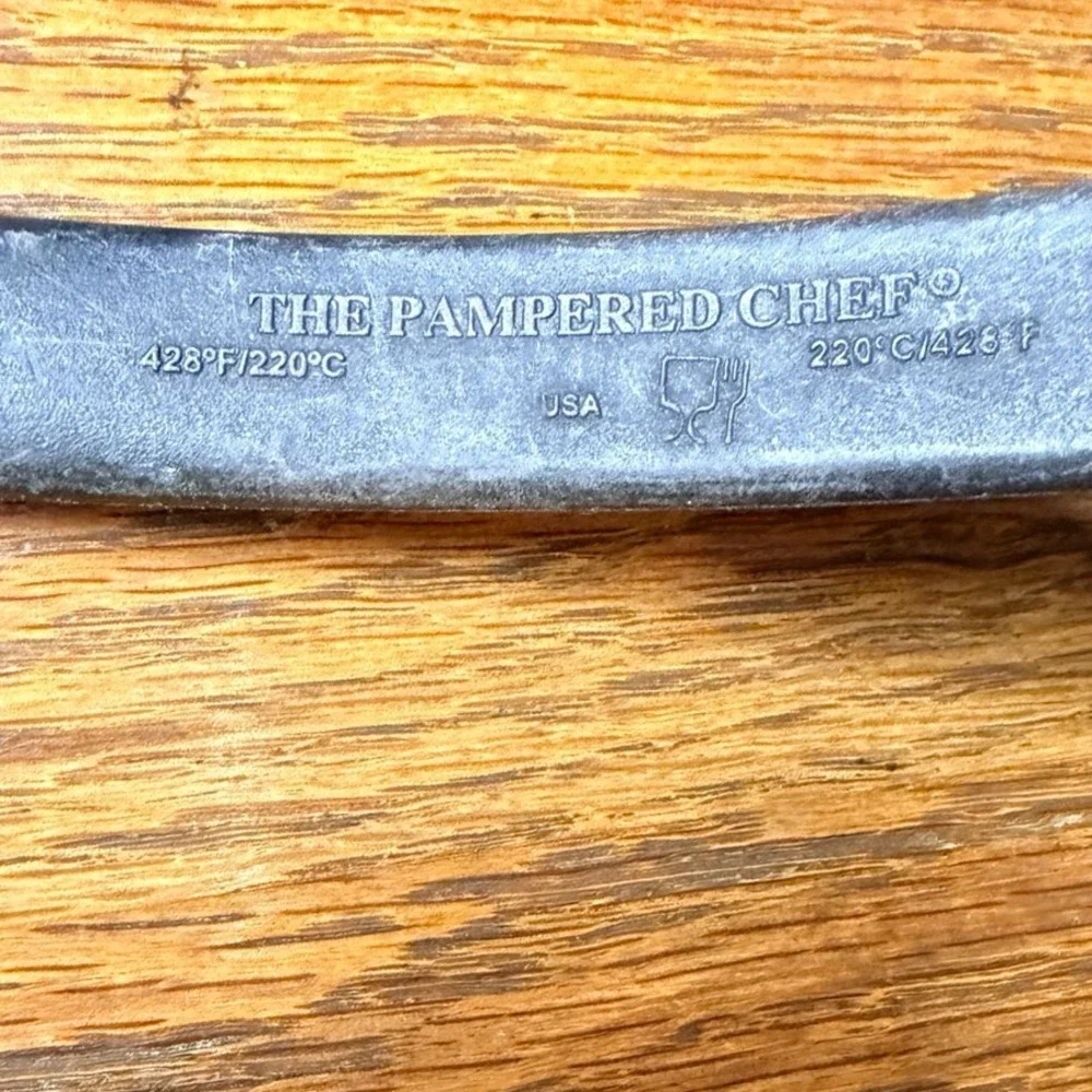 The Pampered Chef Black Nylon Slotted Spatula‎ Turner Flipper